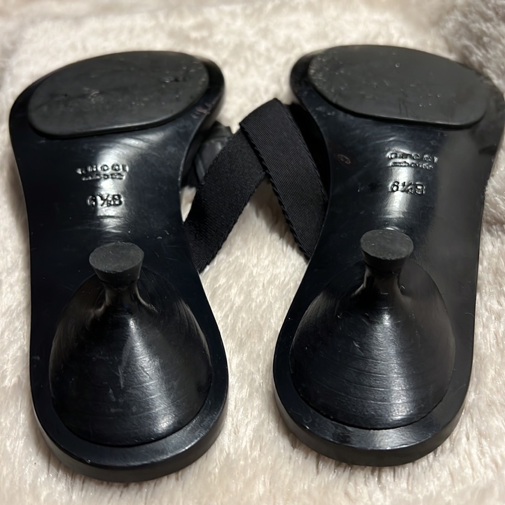 🎉HP🎉 GUCCI Kitten Sandals - Picture 6 of 9